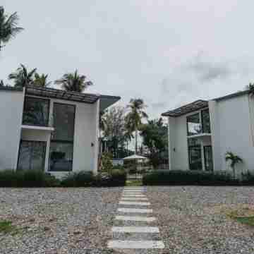 Meet up villas Hotel Exterior