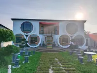 Olly De Home Ent Hotels in Batu Gajah