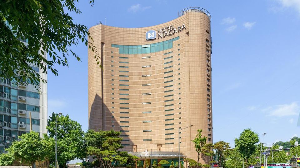 Niagara Hotel
