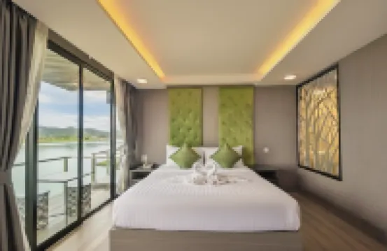 Bsk Inn Hotels near Giant Raintree (Monkey Pod Tree)