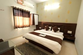 Hotel Shivalay Palace,Maheshwar