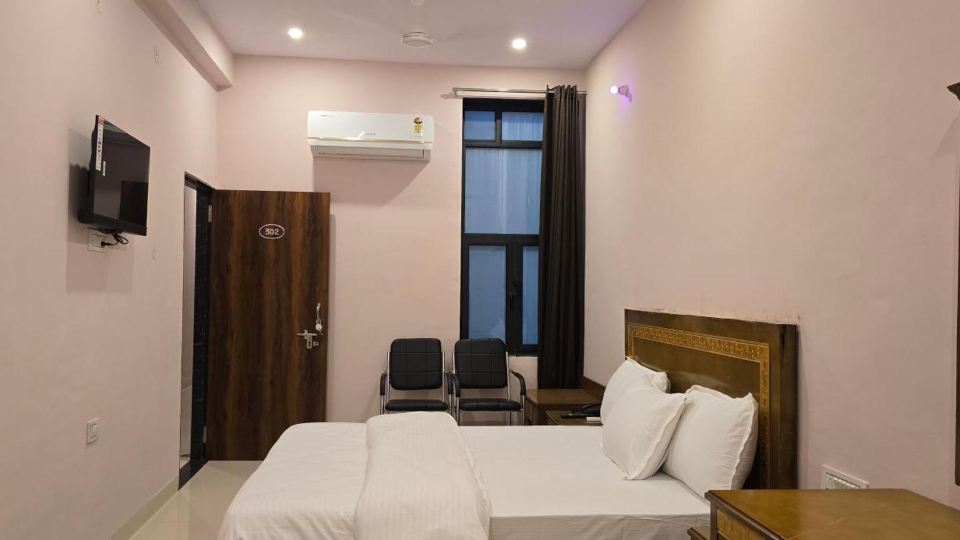 Hotel Nakshatra