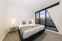 Q Squared Serviced Apartments - parking