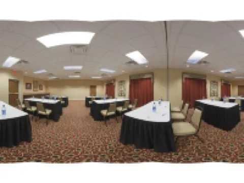 Holiday Inn Express & Suites AUBURN - UNIVERSITY AREA by IHG Hotels in Auburn