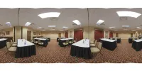 Holiday Inn Express & Suites Auburn - University Area