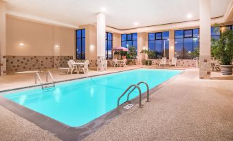 Elevation Inn & Suites, Trademark Collection by Wyndham