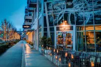 Seattle Marriott Waterfront Hotels in Belltown