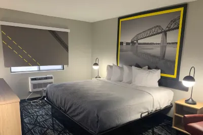 Super 8 by Wyndham Kirksville University Area Hotels in 