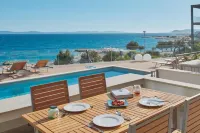 Eol Apartments Split Žnjan Beach - สระว่ายน้ำส่วนตัว