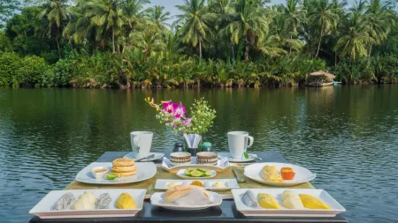 Canvas & Orchids Retreat