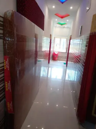 Goroomgo Maa Durga Guest Inn Digha Отели рядом с достопримечательностью «Maa Tara»