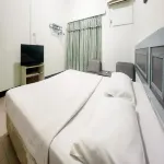 RedDoorz Near Pelabuhan Sri Bintan Pura Tanjungpinang Các khách sạn ở Tanjung Pinang