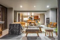 Mount High Luxury Country Estate