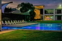 Hotel Aquetzalli - Pools