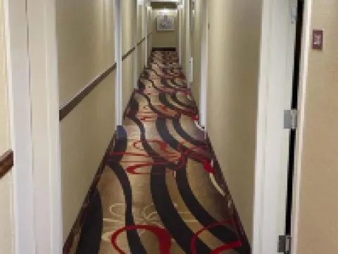 Whitney Inn & Suites Hotels in Hamden