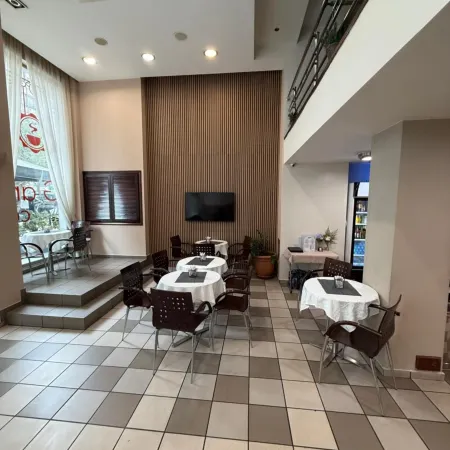 Glaros Hotel