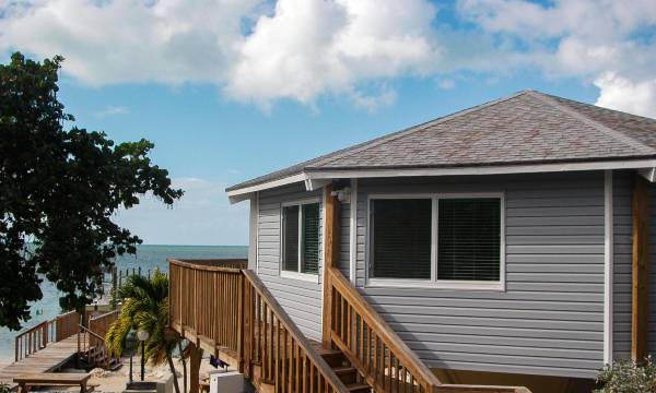 Topsider Resort