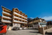 Hill River Resort by West Western