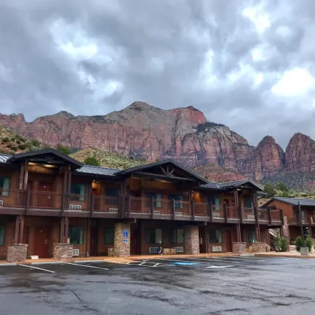 Zion Canyon Lodge