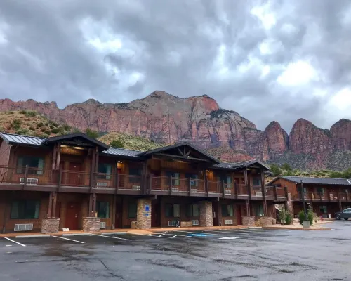 Zion Canyon Lodge Hotels in Springdale