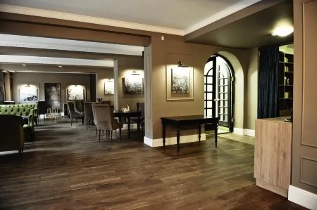 Art Hotel Bohema, Klaipėda Отели в г. Клайпеда