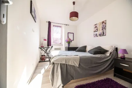 Le Mazagran Отели в г. Клансей