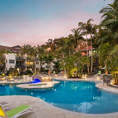 Mantra French Quarter Noosa Hotels near Laguna Lookout