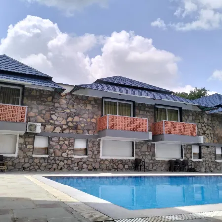 Nature Retreat Resort
