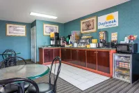 데이즈 인 바이 윈덤 딕슨