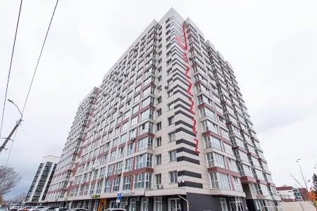 Hotel & Braun (Отель & Браун) Отели рядом с достопримечательностью «Приход Христа Царя Вселенной Римско-Католической церкви г. Барнаула»