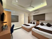 Hotel JK Palace Newly Renovate - Pet friendly