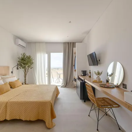 Olive Vista Suites Отели рядом с достопримечательностью «Пляж Агиасос»