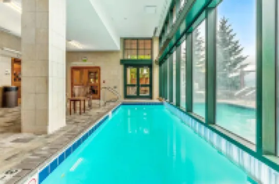 The Lodge at Mountaineer Square