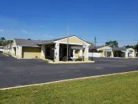 ロードウェイ イン & スイーツ エンタープライズ