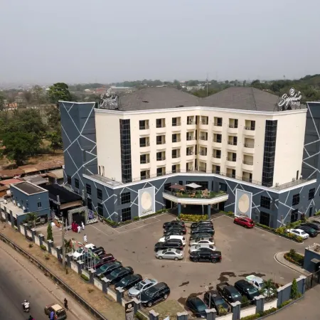 De-Signature Tower Hotel