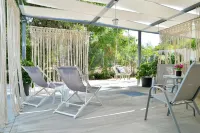 Alekos Suites - Free 24hr Transportation to Airport - Apartments