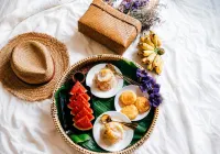 3Pok wake with elephants - breakfast