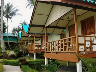 Green Cottage Beach Resort