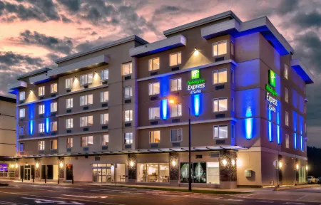 Holiday Inn Express & Suites Victoria - Colwood