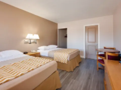 Travelodge by Wyndham Eureka Hotels in Eureka