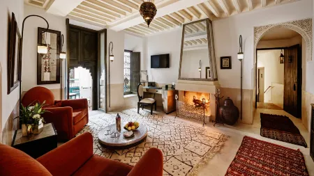 Le Farnatchi