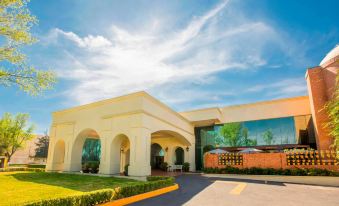 Courtyard Toluca Airport