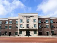Courtyard Albion Hotels in Calhoun County