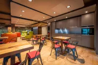 Los Lorentes Apartments Bern City
