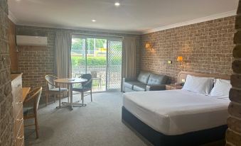 The Hermitage Motel - Campbelltown