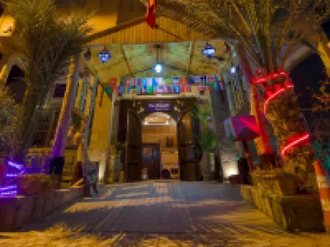 汀約瑟夫酒店 瓦爾扎扎特酒店