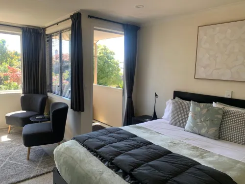 March Apartments - Apartments