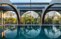 Flower Hotel & Resort - Pools