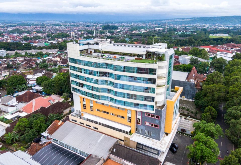 hotel overview picture