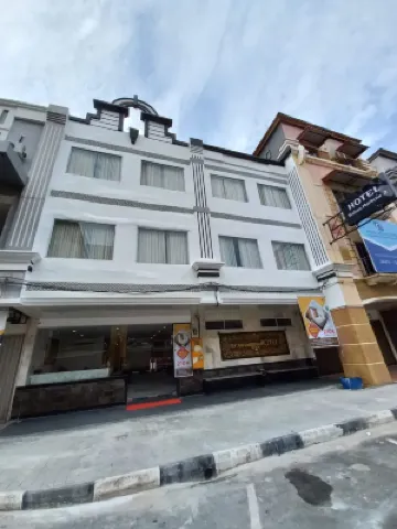 Batam Harbour Hotel 2 Hotels near Harbour Bay Downtown